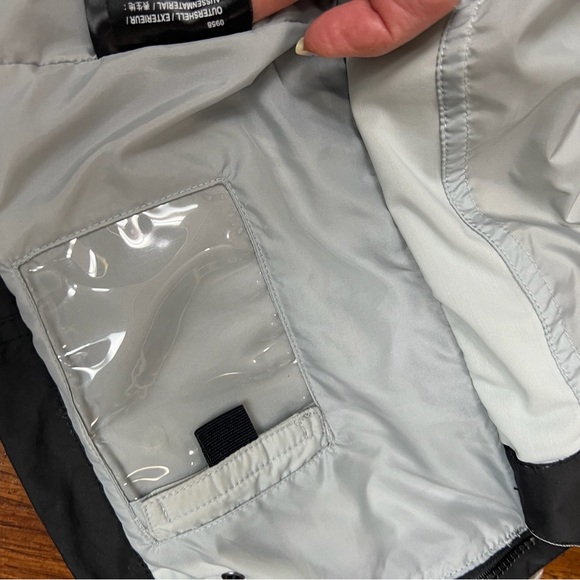 Burton XS Waterproof Hooded Snow Jacket with Fleece Lining, XS - Picture 9 of 11